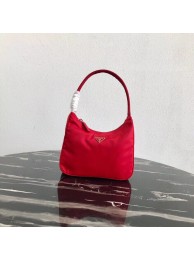 Cheap Prada Re-Edition nylon Tote bag MV519 red Tl6206ZZ98