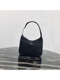 Copy Prada Re-Edition nylon Tote bag MV519 black Tl6207Kn92