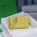Bottega Veneta CASSETTE 018101 yellow Tl16801mm78