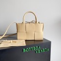 Hot Bottega Veneta ARCO TOTE Small intrecciato grained leather tote bag 709337 Porridge Tl16631Nm85
