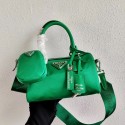 Prada Re-Edition 2005 top-handle bag 1PR846 green Tl6158Ri95