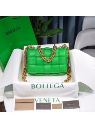 Bottega Veneta THE CHAIN CASSETTE Expedited Delivery 631421 green Tl17027wn15