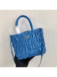 Prada Re-Edition nylon Tote bag 1BG321 light blue Tl6276EW67